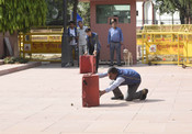NEW DELHI, MAY 3 (UNI):- Security personnel during a mock security drill as part of Delhi Emergency Management Exercise (DEMEX) in New Delhi at Parliament House, in New Delhi on Friday. UNI PHOTO-PSB9U