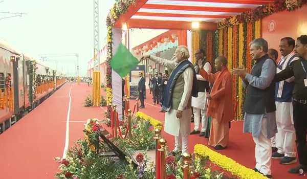 Pm Modi Inaugurates Revamped Ayodhya Dham Junction Railway Station In Up