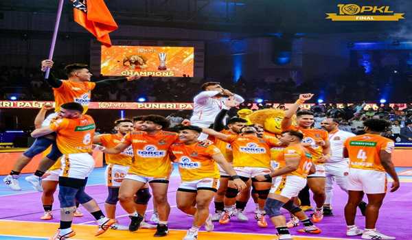 Puneri Paltan Beat Haryana Steelers To Lift Their First Ever PKL Trophy