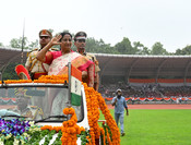 NEW DELHI, AUG 15 (UNI):- Delhi Chief Minister Rekha Gupta inspecting the parade on the occasion of 79th Independence Day celebration at the Chhatrasal Stadium, in New Delhi on Friday. UNI PHOTO-RD21U BY RANJAN DIMRI NEW DELHI, AUG 15 (UNI):- Delhi Chief Minister Rekha Gupta inspecting the parade on the occasion of 79th Independence Day celebration at the Chhatrasal Stadium, in New Delhi on Friday. UNI PHOTO-RD21U BY RANJAN DIMRI