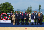 EVIAN, JUNE 16 (UNI):- Prime Minister Narendra Modi in a group photograph with fellow leaders at the G7 Summit in Evian, France, on Tuesday. UNI PHOTO – S135U