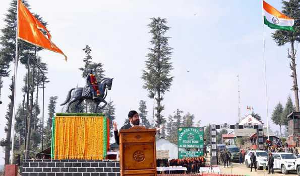 Shinde Unveils Chhatrapati Shivaji Maharaj's Statue In Kashmir