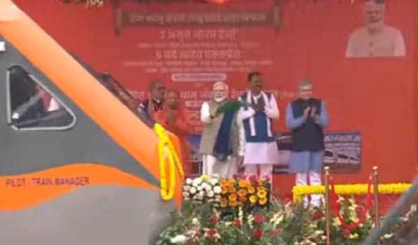 Pm Modi Virtually Flags Off Jalna Mumbai Vande Bharat Express