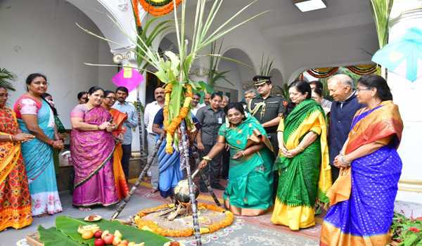 Telangana: Sankranti is celebrated traditionally at Raj Bhavan