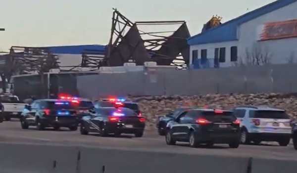 3 Killed After Hangar Collapse At Us Airport 8817