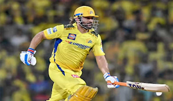 Hussey hopes for Dhoni's continued presence in cricket amid retirement ...