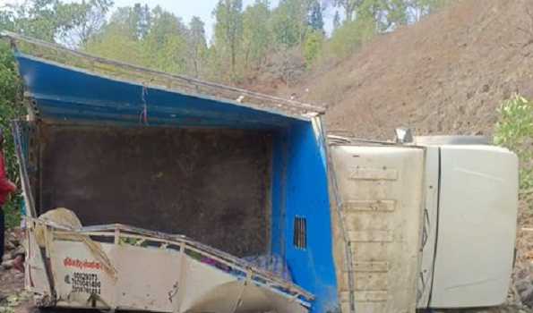 15 Dead As Pickup Vehicle Overturns In Chhattisgarh