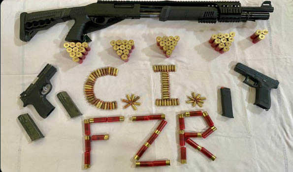 Punjab CI police apprehend smuggler-cum-gangster with pistols and drugs