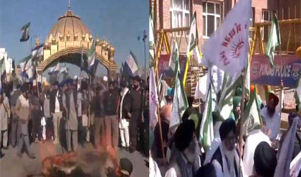 Farmers'agitation: Entry points to Chandigarh sealed, Punjab CM's effigy burnt