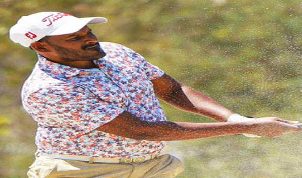 N Thangaraja pulls ahead into imposing five-shot lead in round three