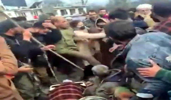 Probe ordered into police officer's conduct during protest in Kulgam