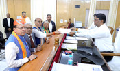 LUCKNOW, APR 29 (UNI):- Defence Minister Rajnath Singh filing his nomination for the Lok Sabha Elections, in Lucknow on Monday. UNI PHOTO-21U